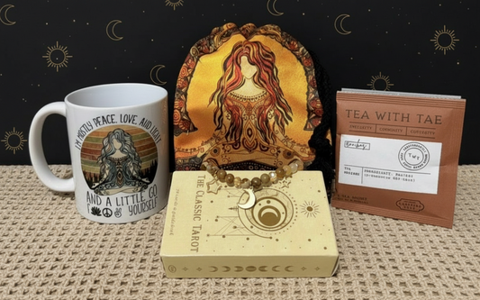 Tea & Tarot